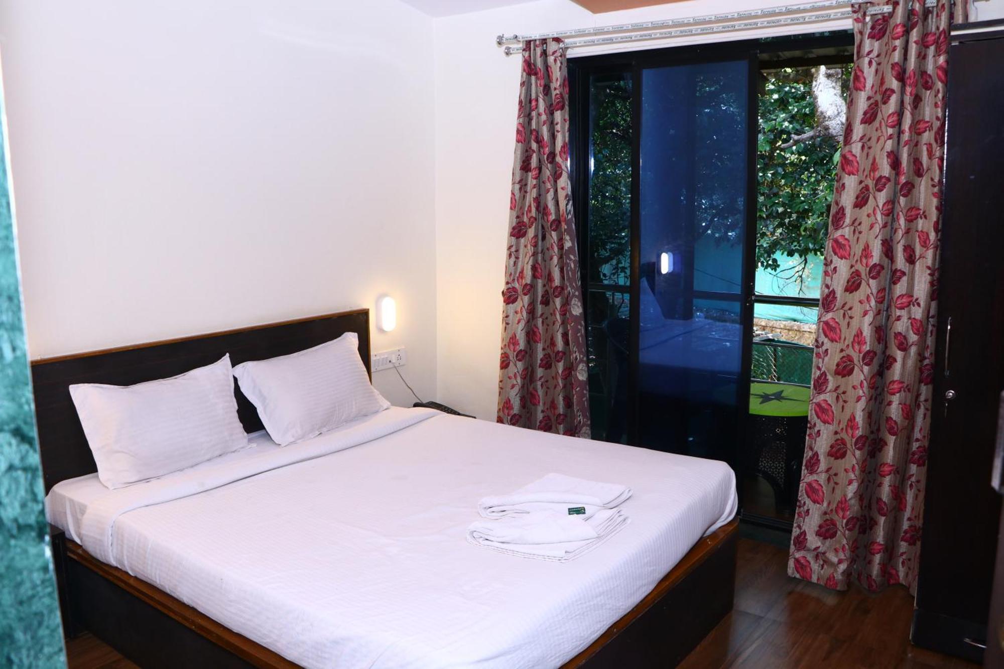 Neuaura Stays Mahabaleshwar Exterior photo